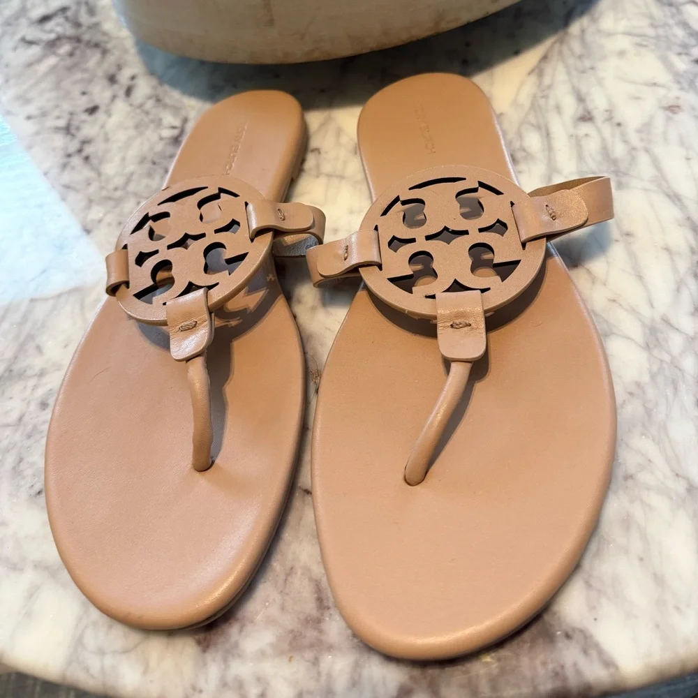 Tory Burch smooth Miller - Picture 2 of 6
